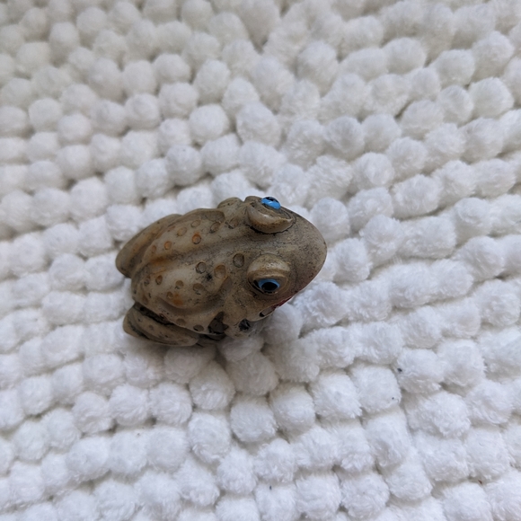 Frog Figurine Bundle - Picture 5 of 16